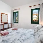 Casa Laly Holiday home