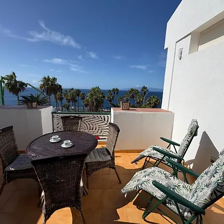 Casa Laly * カジャオ・サルバヘ